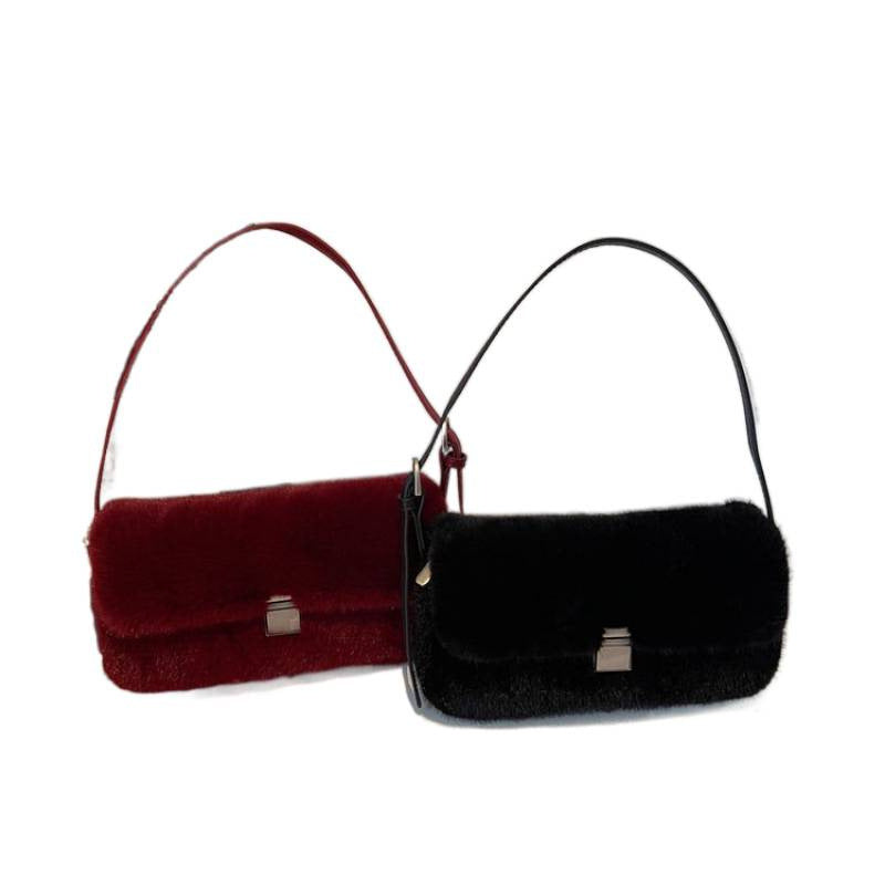 Retro Armpit Fashionable Shoulder Plush Bag