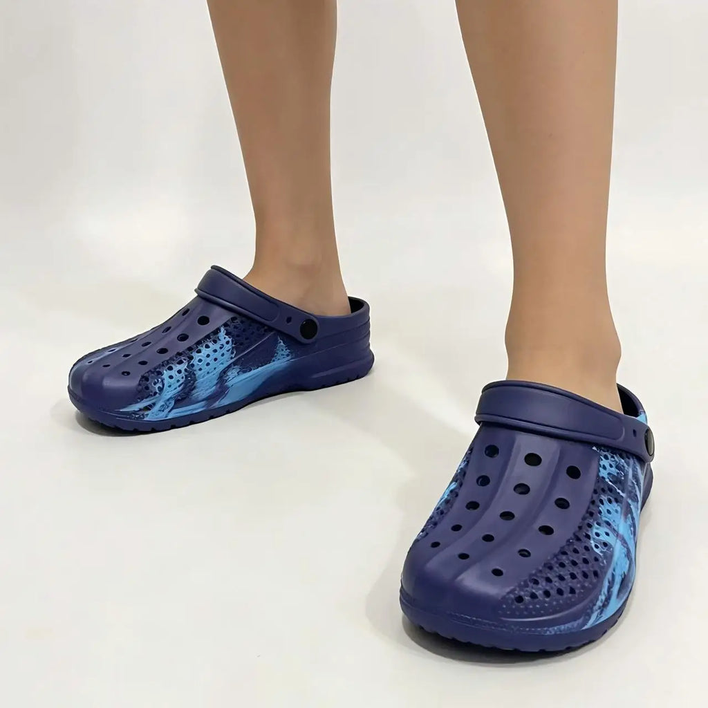 Men's High-End Color-Blocked Clogs, Soft-Soled Beach Shoes for Men and Women, Summer Non-Slip and Breathable