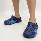 Men's High-End Color-Blocked Clogs, Soft-Soled Beach Shoes for Men and Women, Summer Non-Slip and Breathable