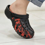 Men's High-End Color-Blocked Clogs, Soft-Soled Beach Shoes for Men and Women, Summer Non-Slip and Breathable