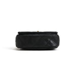 Trendy Mini Square Crossbody Bag With A Chain Shoulder Strap