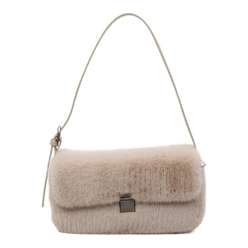 Retro Armpit Fashionable Shoulder Plush Bag