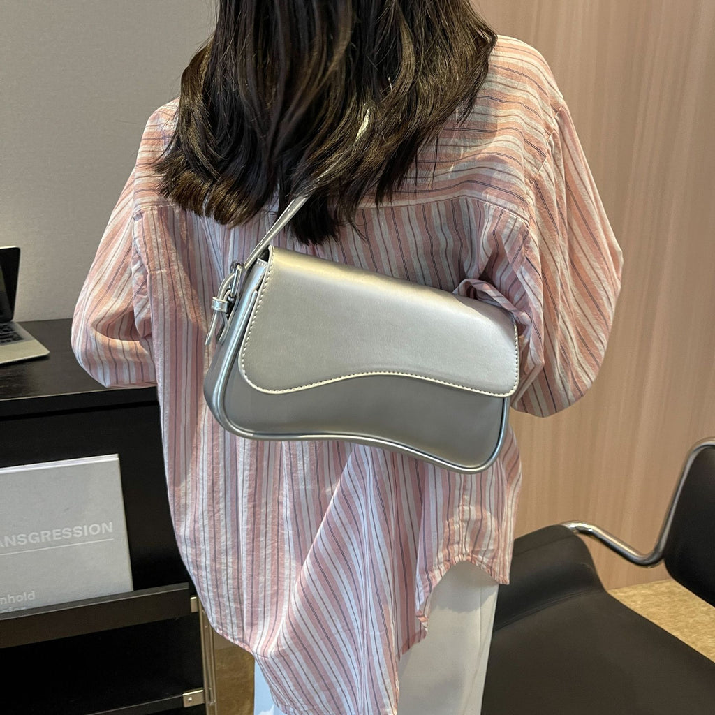 Women's Flap-top Magnetic-clip Shoulder Bag
