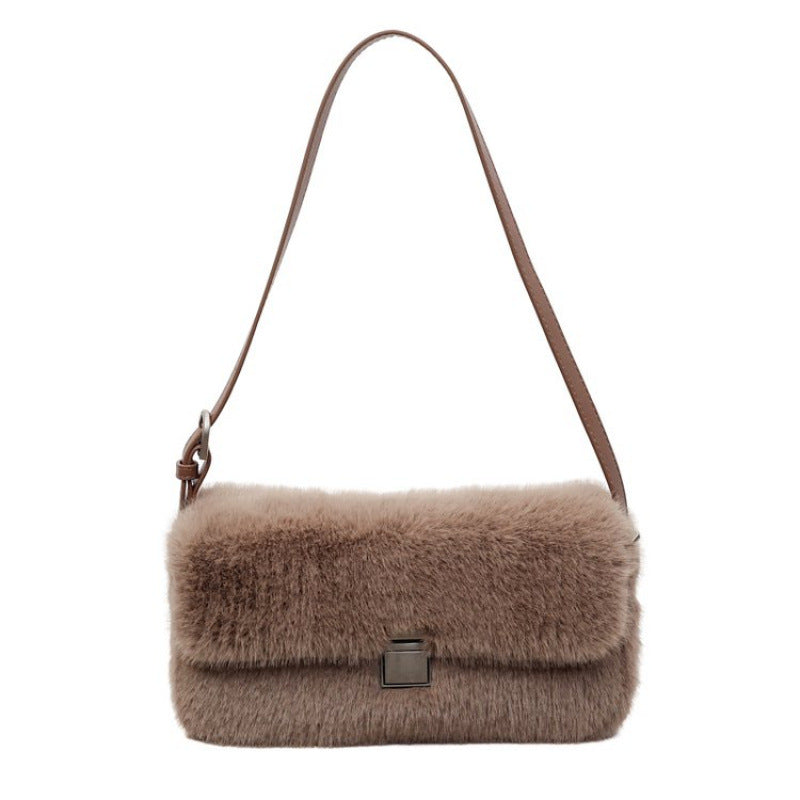 Retro Armpit Fashionable Shoulder Plush Bag